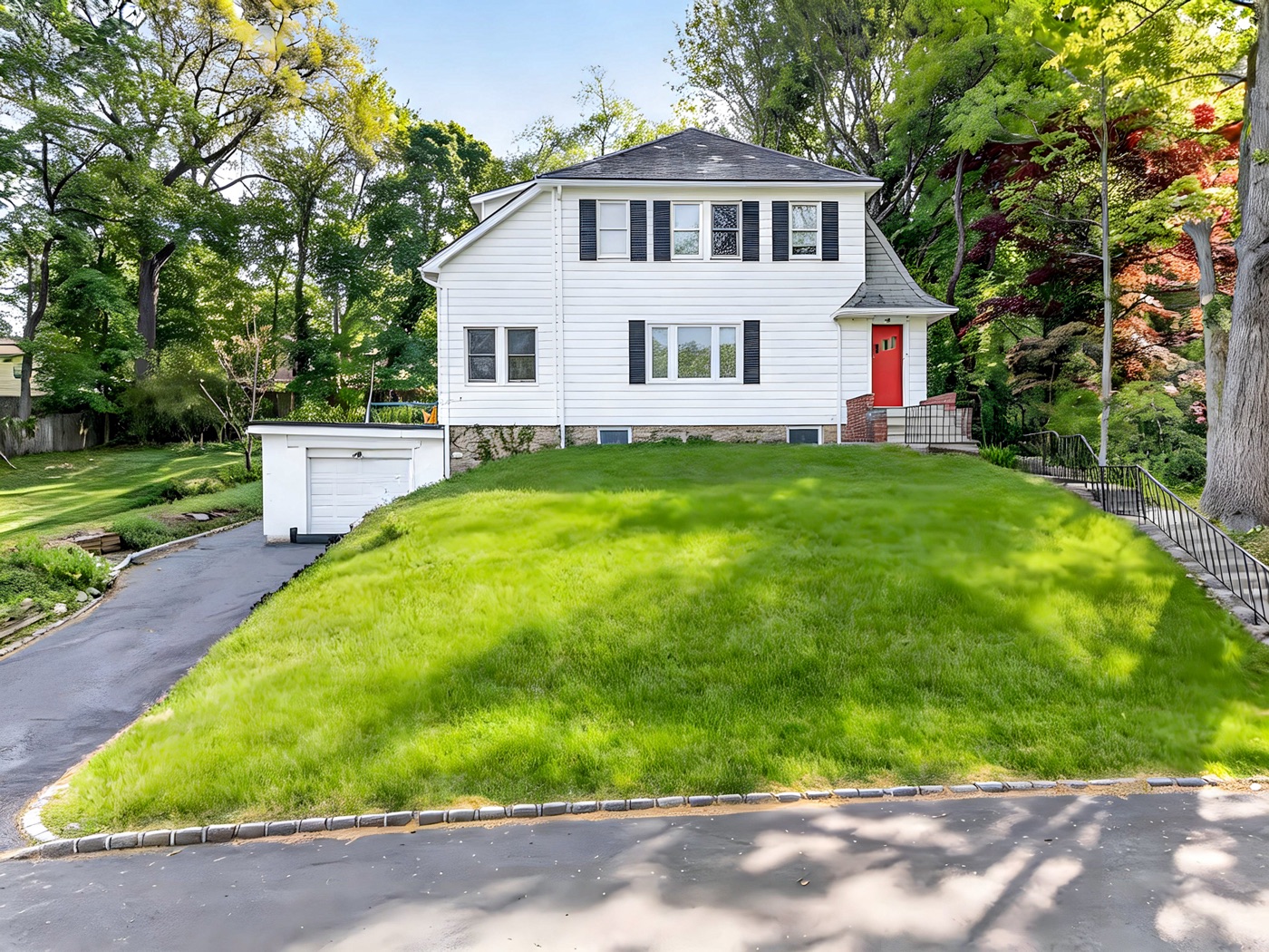 260 Shoreward Drive